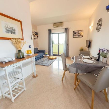 Apartments Krivicic Blue Помер Екстер'єр фото